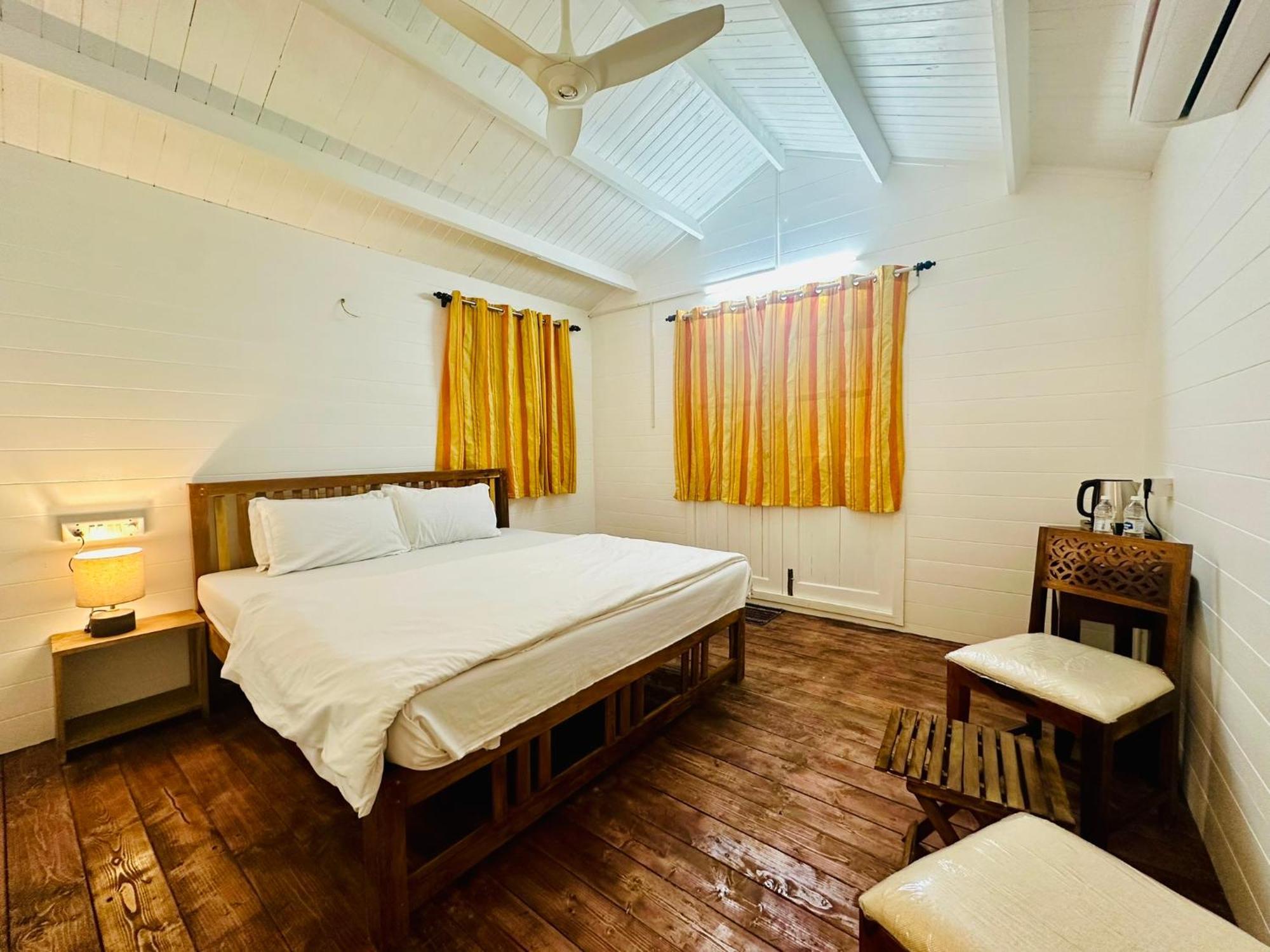 Cocos Beach Resort Bãi biển Bãi biển Palolem Ngoại thất bức ảnh